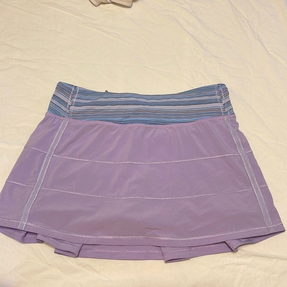 Lululemon skirt size 4